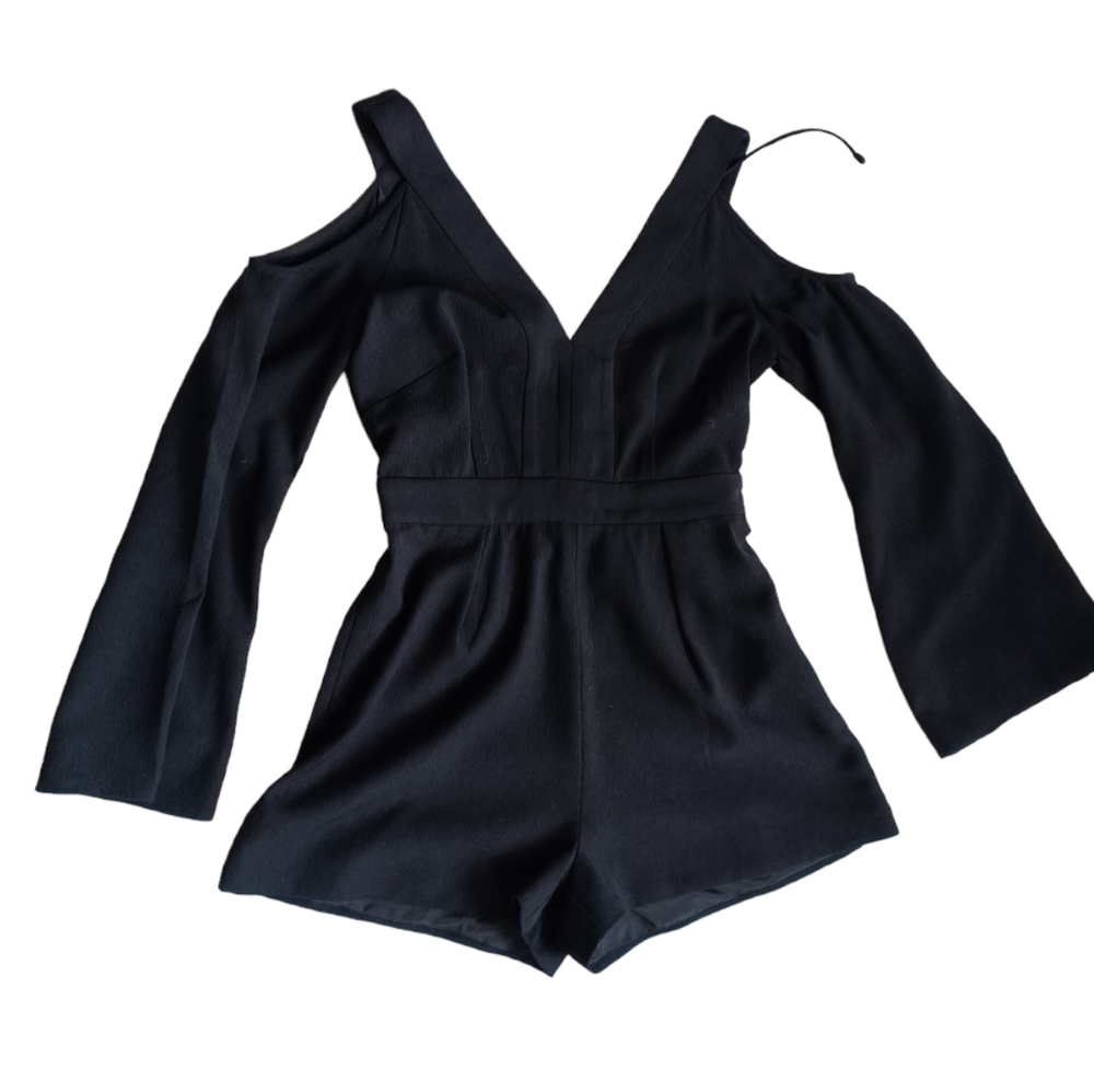Keepsake The Label Black Cold Shoulder Romper Long Flared Sleeves Size Small